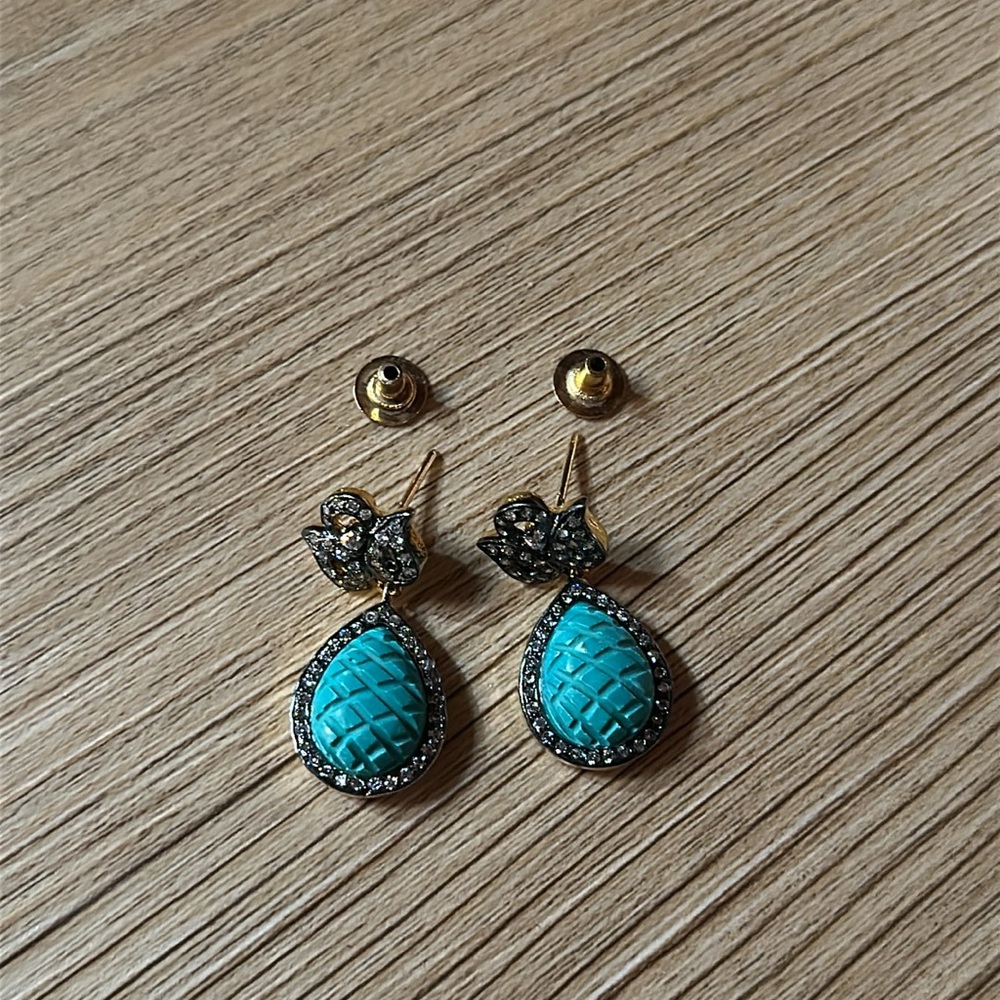 Cézanne Earrings - Picture 7 of 8